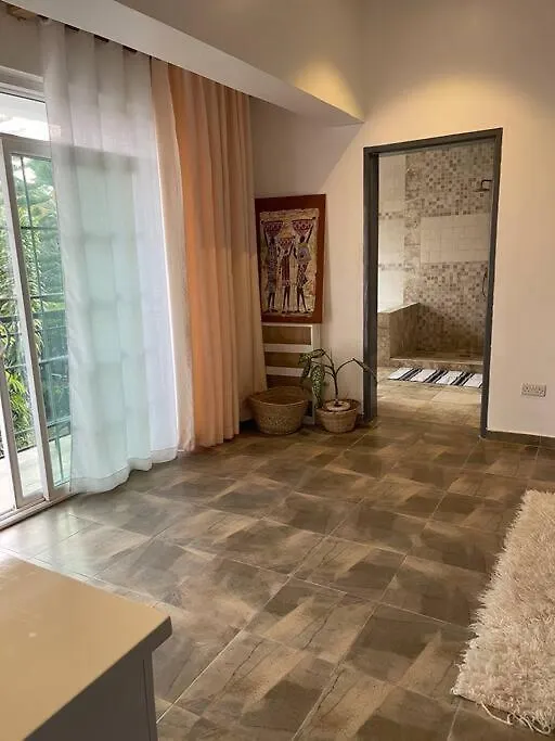 Lake View Villa Pari Pari كامبالا
